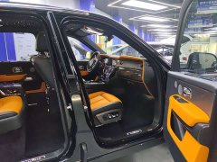 Rolls-Royce Cullinan Four-Seat Edition - ფოტო 10
