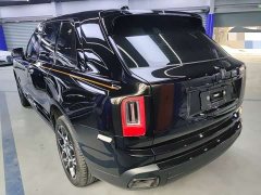 Rolls-Royce Cullinan Four-Seat Edition - ფოტო 4