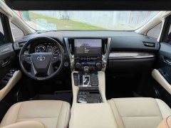 Toyota Vellfire 2021 Crown Hybrid 2.5L HV Premium Edition - ფოტო 5