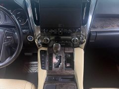 Toyota Vellfire 2021 Crown Hybrid 2.5L HV Premium Edition - ფოტო 9