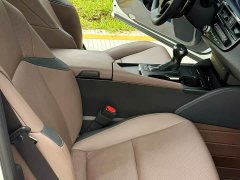 Lexus ES 200 Excellence Edition - ფოტო 5