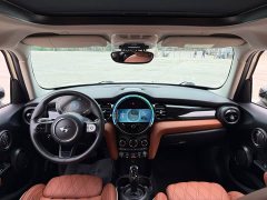 BMW MINI 1.5T COOPER Artist Five-Door - ფოტო 9