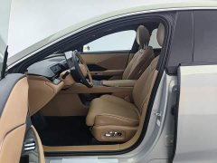 Toyota Platinum Wisdom 7 700 Max - ფოტო 10