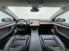 Tesla Model 3 Rear-Wheel Drive - ფოტო 4