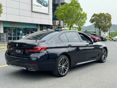 BMW 5 Series 530Li Premier M Sport Package - ფოტო 16