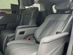 Buick GL8 Luxurious Edition Premium Trim - ფოტო 10