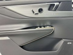 Buick GL8 Luxurious Edition Premium Trim - ფოტო 4