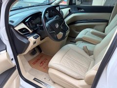 Buick GL8 Land Executive Cabin Premium - ფოტო 4