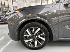 Li Auto L8 2023 Pro - ფოტო 17