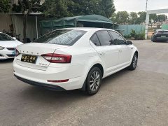 Skoda Octavia 2019 TSI230 DSG Smart Comfort Edition National V Emission Standard - ფოტო 9