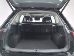 Volkswagen Tiguan L 2024 Outstanding Edition 330TSI Automatic Two-Wheel Drive R-Line Dragon Shine Version - ფოტო 16