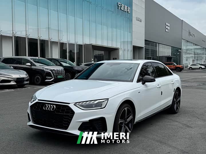 Audi A4L 40 TFSI Luxury Dynamic - ავტომობილი ჩინეთიდან