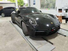 Porsche 911 Carrera 3.0T - ფოტო 1