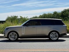 Land Rover Range Rover 4.4 V8 530PS First Edition - ფოტო 4