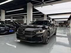 Volkswagen Passat 330TSI Starry Sky Elite - ფოტო 1