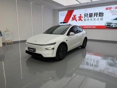 Tesla Model Y Rear-Wheel Drive - ფოტო 1