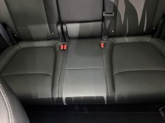 Tesla Model Y Rear-Wheel Drive - ფოტო 10