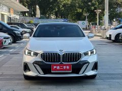 BMW 5 Series 525Li M Sport Package - ფოტო 2