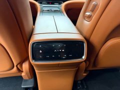 AITO M9 Extended Range Ultra 42kWh 6-Seater - ფოტო 14