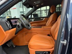 AITO M9 Extended Range Ultra 42kWh 6-Seater - ფოტო 4