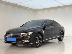 Volkswagen Magotan 330TSI DSG 30th Anniversary Edition - ფოტო 1