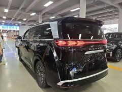 Denza D9 Gen 2 EV RWD Flash Charge Luxury Edition - ფოტო 10