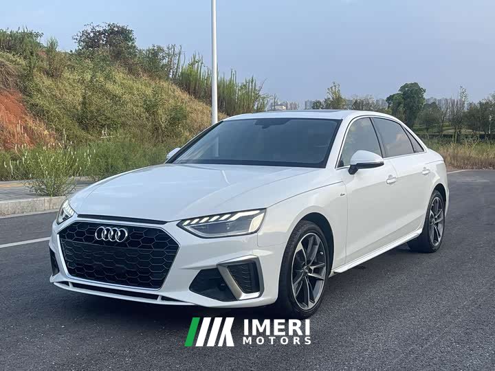 Audi A4L 40 TFSI Fashion Dynamic