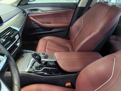 BMW 5 Series 530Li Luxury Edition Premium Package - ფოტო 6