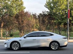 Geely Galaxy E8 665km Rear-Drive Starship Long-Range Edition - ფოტო 12