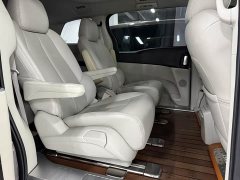 Buick GL8 Land Official Business Class 652T Comfort Edition - ფოტო 16