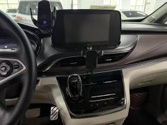 Buick GL8 Land Official Business Class 652T Comfort Edition - ფოტო 17