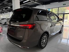 Buick GL8 Land Official Business Class 652T Comfort Edition - ფოტო 7