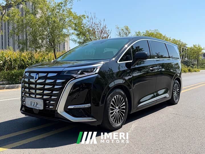 Denza D9 DM-i 970 AWD Flagship