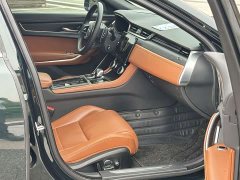 Jaguar XFL 2.0T P300 AWD Flagship Sport Edition - photo 19