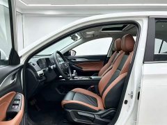 Changan Eado PLUS Blue Whale NE 1.4T GDI DCT Luxury Edition - ფოტო 3