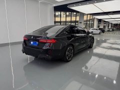 BMW 5 Series 530Li Premier M Sport Package - photo 15