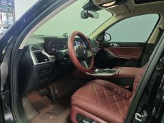BMW X5 xDrive 30Li M Sport Luxury Night Edition Package - ფოტო 4