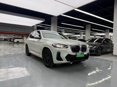 BMW iX3 Leading Edition - ფოტო 3