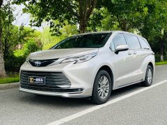Toyota Sienna 2021 2.5L Hybrid Premium Edition - ფოტო 1