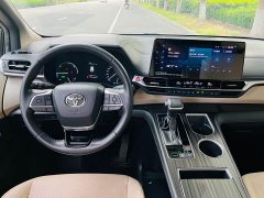 Toyota Sienna 2021 2.5L Hybrid Premium Edition - ფოტო 12