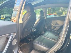 Tesla Model Y Long Range All-Wheel Drive - ფოტო 4