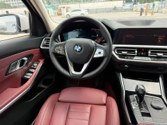 BMW 3 Series 320i M Sport Package - ფოტო 6
