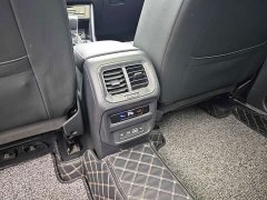Volkswagen Tiguan L 2023 330TSI Automatic FWD R-Line Comfort Edition - ფოტო 18
