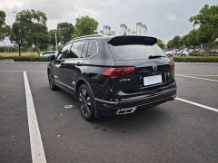 Volkswagen Tiguan L 2023 330TSI Automatic FWD R-Line Comfort Edition - ფოტო 5