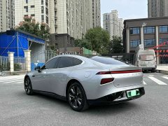 Xpeng P7 2020 670E - ფოტო 4