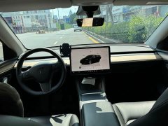 Tesla Model Y Rear-Wheel Drive - ფოტო 5