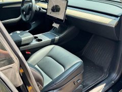 Tesla Model Y Rear-Wheel Drive - ფოტო 6