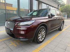 Lincoln Explorer 2.0T Two-Wheel Drive Premium - ფოტო 1