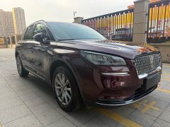 Lincoln Explorer 2.0T Two-Wheel Drive Premium - ფოტო 3