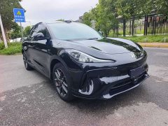 IM Motors Zhiji LS6 Max Standard Edition - ფოტო 3